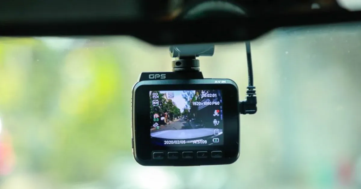 Những phương tiện bắt buộc lắp camera giám sát và truyền dữ liệu về Cục CSGT