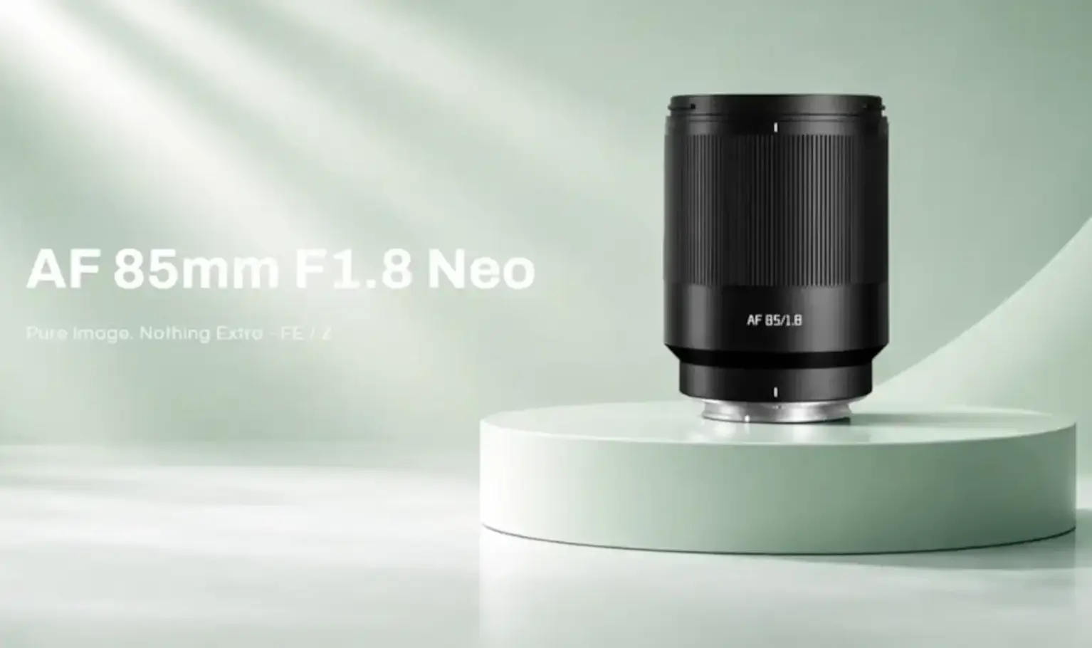 TTArtisan 85mm và 50mm Neo: ống kính prime giá rẻ đáng mua cho người mới?