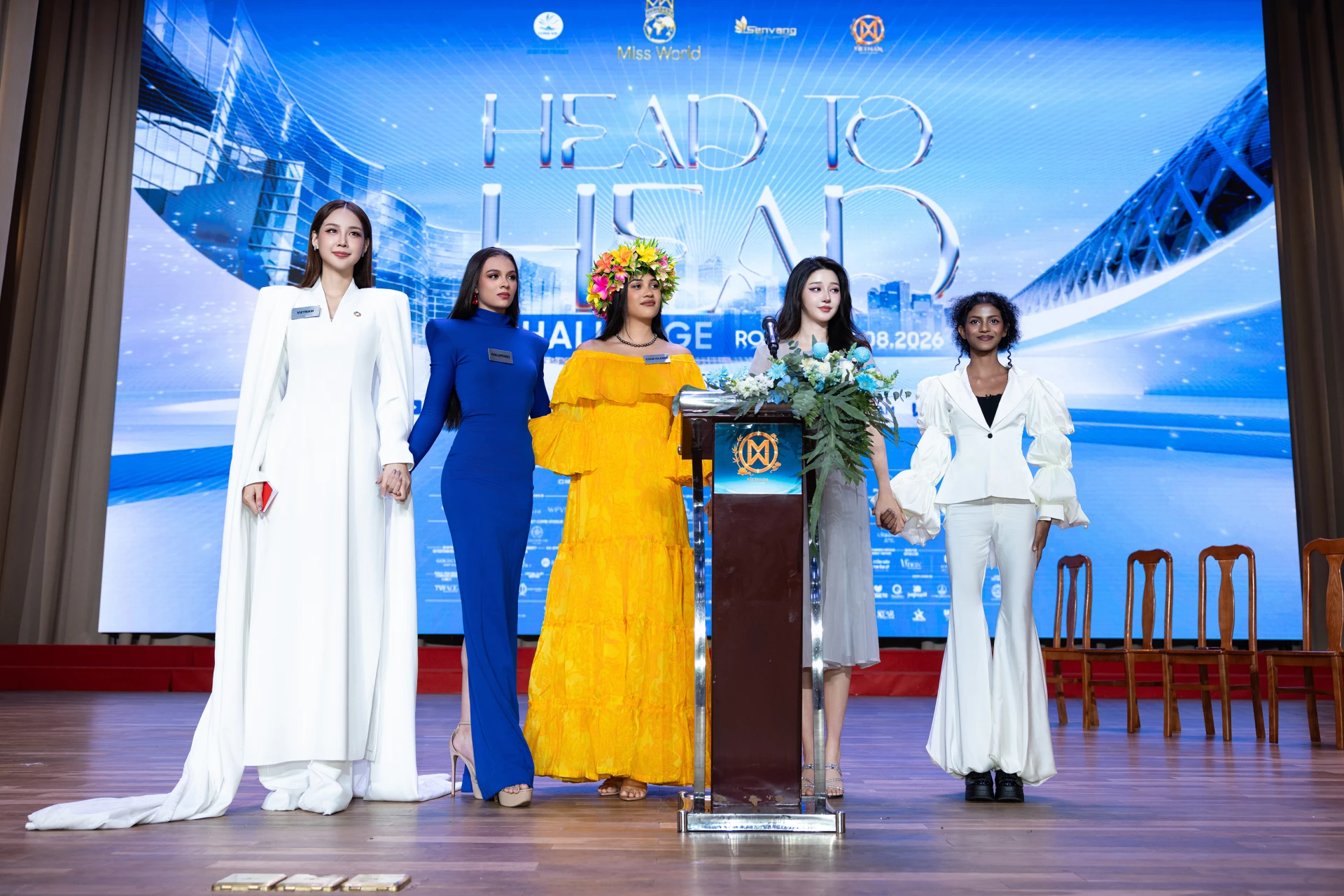 Miss World biến Khánh Hòa và Quảng Ninh thành điểm hẹn toàn cầu