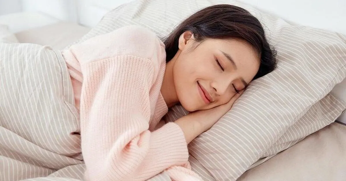Lo âu và suy nghĩ vòng quanh: 5 thói quen 5 phút trước ngủ