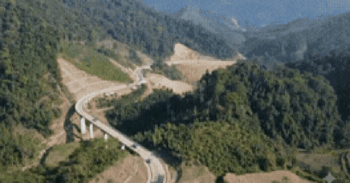 Đường 37km tới hồ Ba Bể: từ điểm hẻo lánh thành cực tăng trưởng du lịch