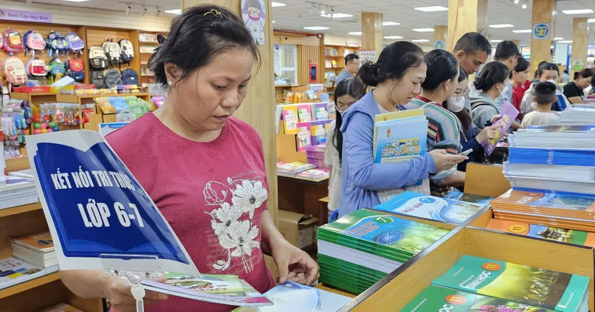 Hướng dẫn mượn và bảo quản sách giáo khoa miễn phí tại TP.HCM