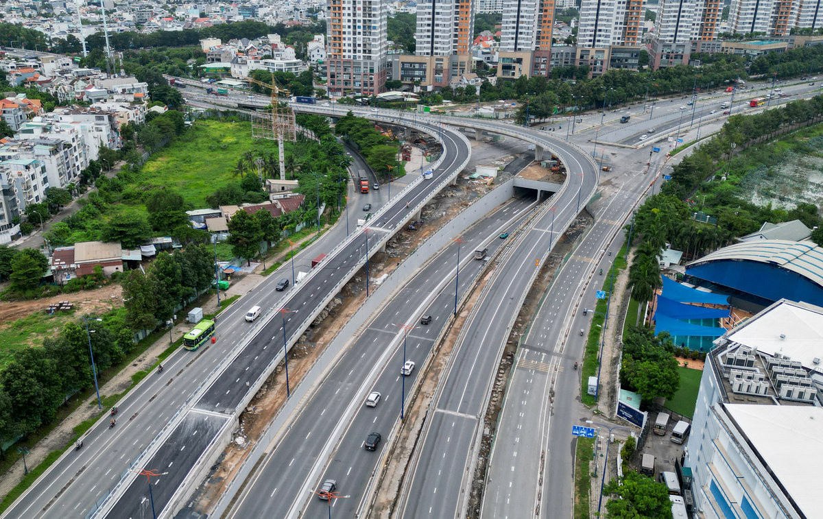 Siêu nút giao An Phú và cầu Tăng Long: cú bẻ lái giảm tắc nghẽn giao thông phía Đông