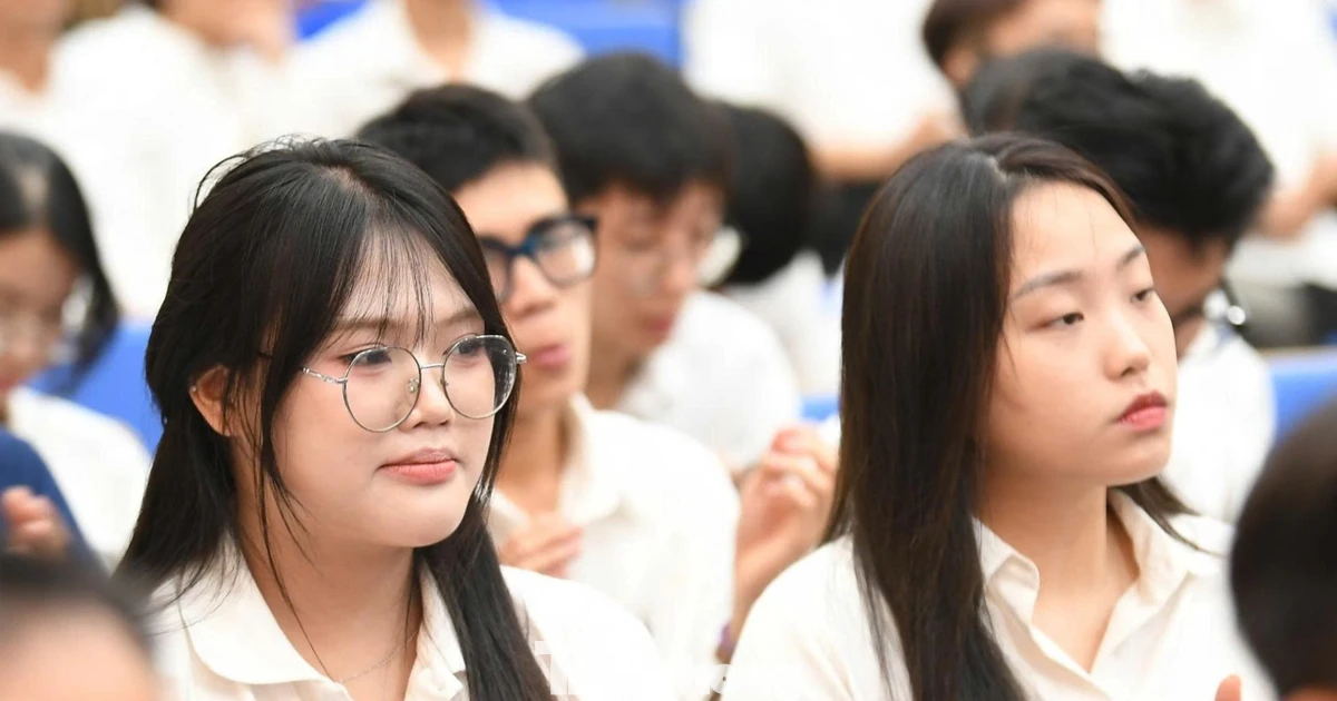 Trợ lý AI cho cán bộ công sở: Nhanh hơn nhưng không thay thế con người