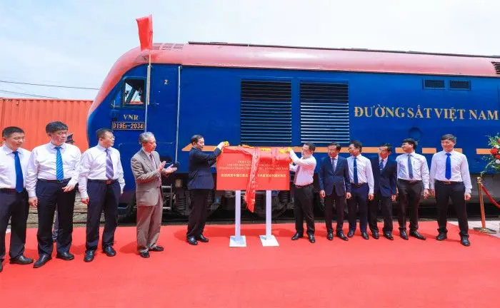 Đường sắt Lào Cai - Hà Nội - Hải Phòng đội vốn: nguyên nhân và bài học