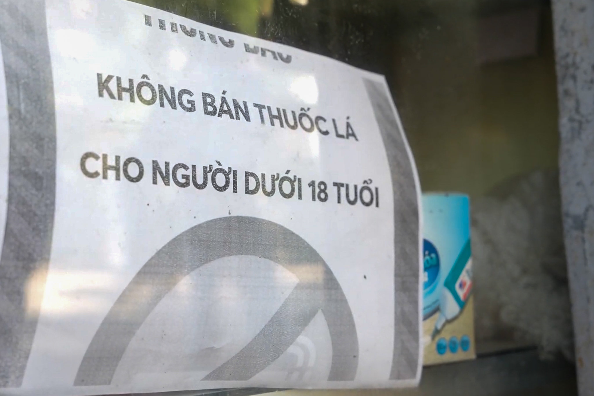 Ba đề xuất siết thuốc lá: cú rẽ cần thiết để bảo vệ giới trẻ