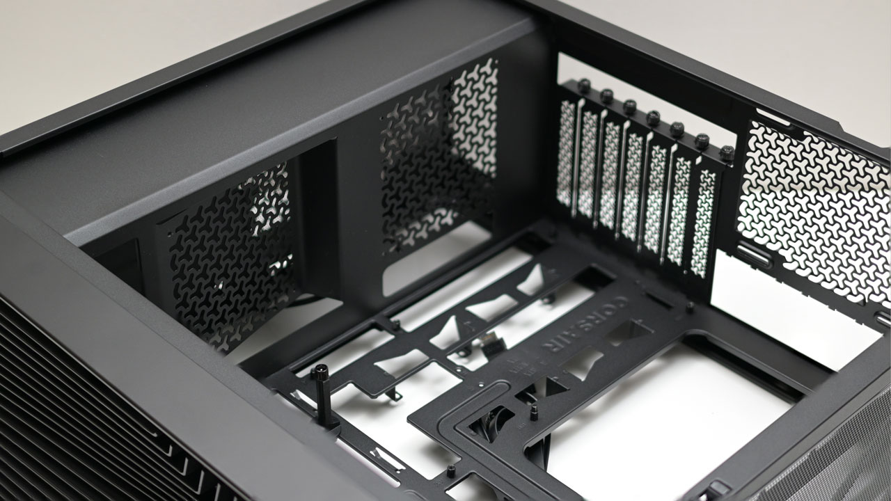 Cooler Master HAF II 500 vs CORSAIR 3200D RS ARGB: vỏ case mid-tower nào tối ưu luồng khí hơn?