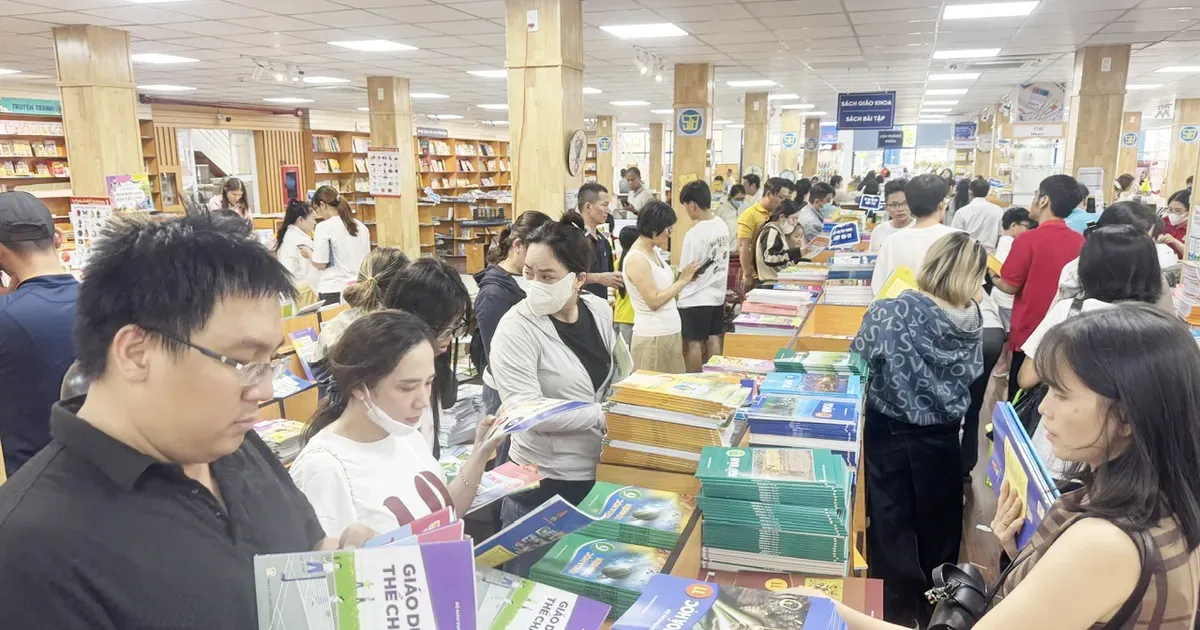 TP.HCM cho mượn sách giáo khoa miễn phí: Cách làm, ai được hưởng và vì sao quan trọng