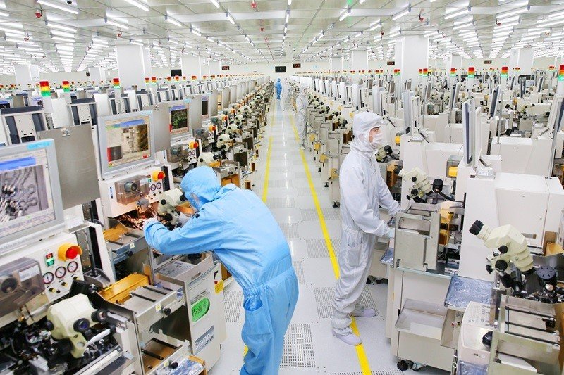 Bán lẻ phải làm chủ AI và dữ liệu hay sẽ bị tụt lại