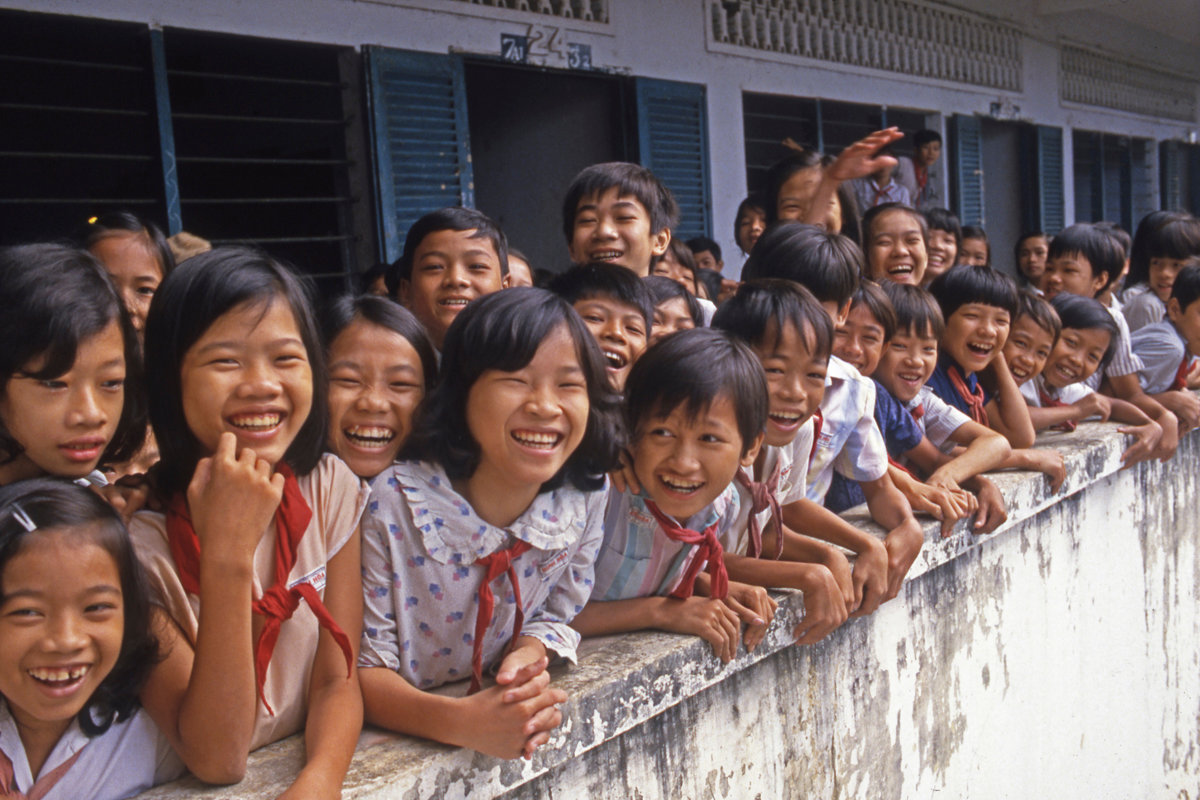 Ba nhiếp ảnh gia Pháp và 50 năm lịch sử Việt Nam trong ảnh