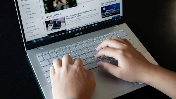 Mua laptop ASUS được tặng 3 tháng Google AI Premium: có đáng không?