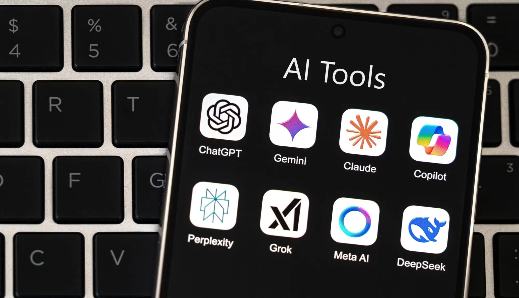 8 Cách Bảo Vệ Dữ Liệu Cá Nhân Khi Dùng Chatbot AI