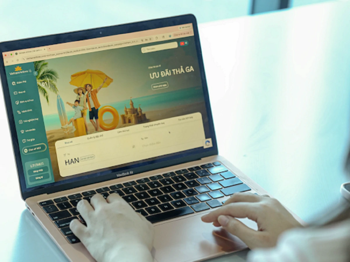 Cách nhận biết và tránh những chiêu lừa vé máy bay giả dịp cao điểm nghỉ lễ