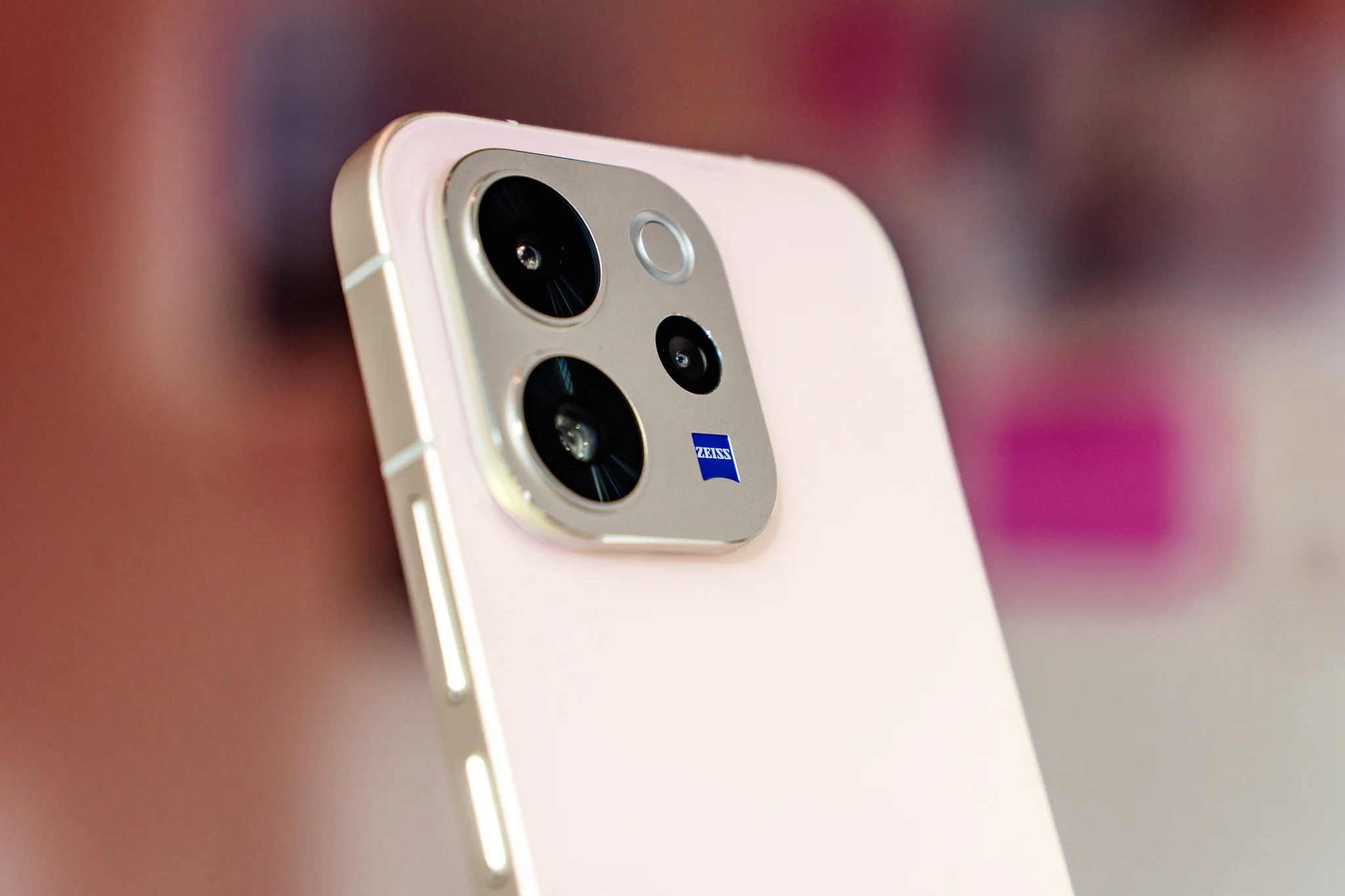 Zeiss và Vivo V70: Nền tảng camera thống nhất trên smartphone