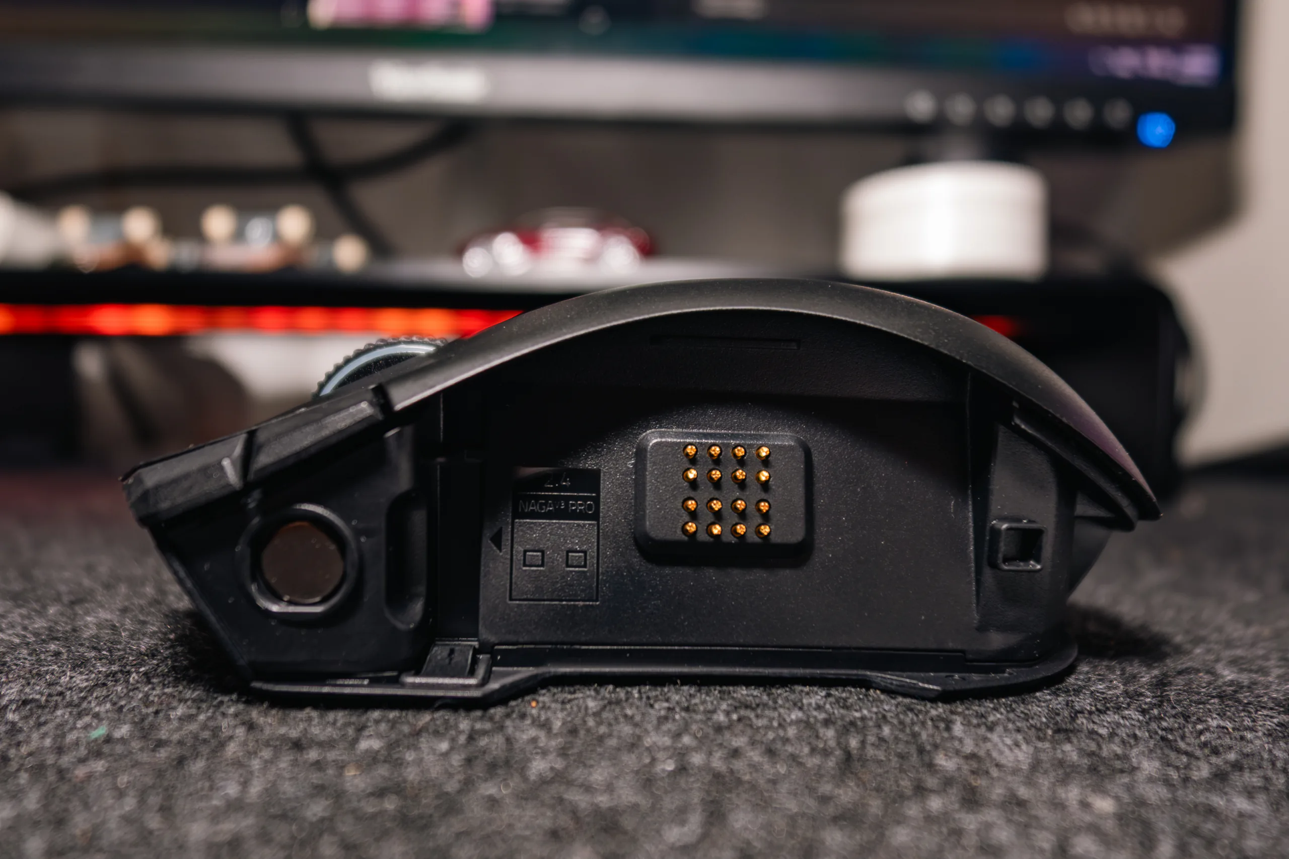 Razer Naga V3 Pro: Chuột gaming modular cho game thủ nghiêm túc