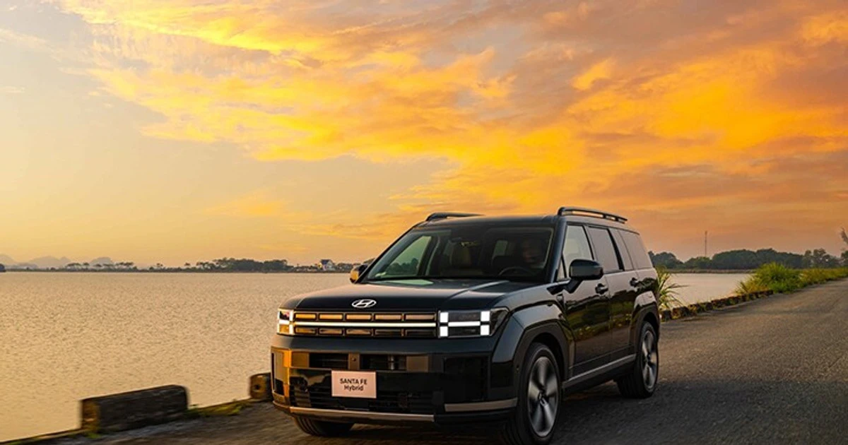 Hyundai Santa Fe lột xác: vuông vức, tăng áp và khai tử diesel