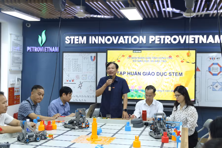Các kỹ năng giáo viên cần để khai thác hiệu quả phòng học STEM