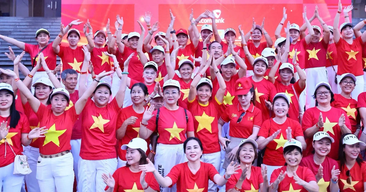 Chiến dịch đi bộ toàn quốc: sáng Chủ nhật xanh cho sức khỏe cộng đồng