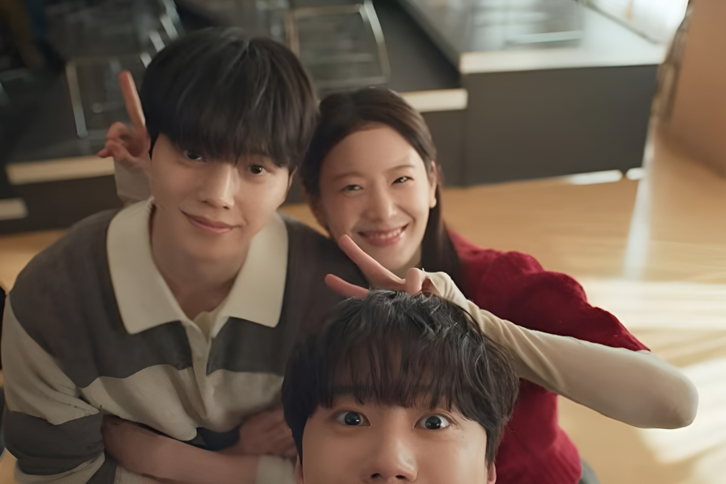 Song Kang, Lee Jun Young và Jang Gyuri: Hóa học bùng nổ từ bàn phím đàn trong Four Hands Two Sonatas