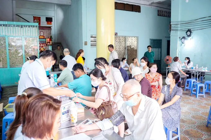 Chuẩn bị sức khỏe từ tuổi trẻ: Chiến lược phòng bệnh toàn diện cho người cao tuổi