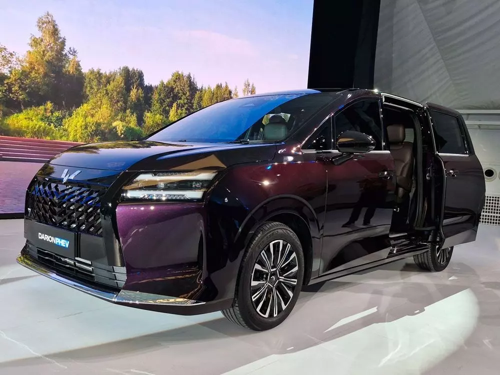 Wuling Darion MPV: Tân binh EV/PHEV cỡ trung giá 750 triệu