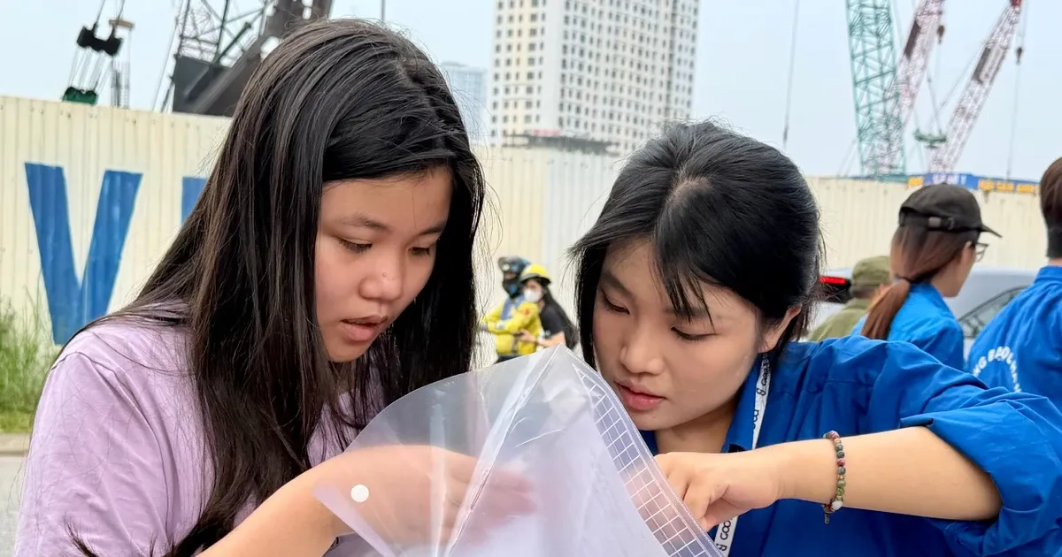Tuyển sinh lớp 10: Có nên thay kỳ thi tập trung bằng xét học bạ?