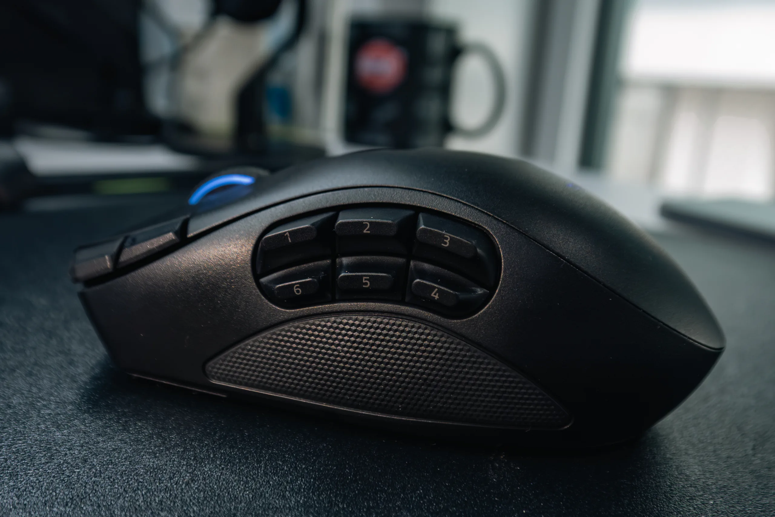 Razer Naga V3 Pro: Chuột gaming modular cho game thủ nghiêm túc