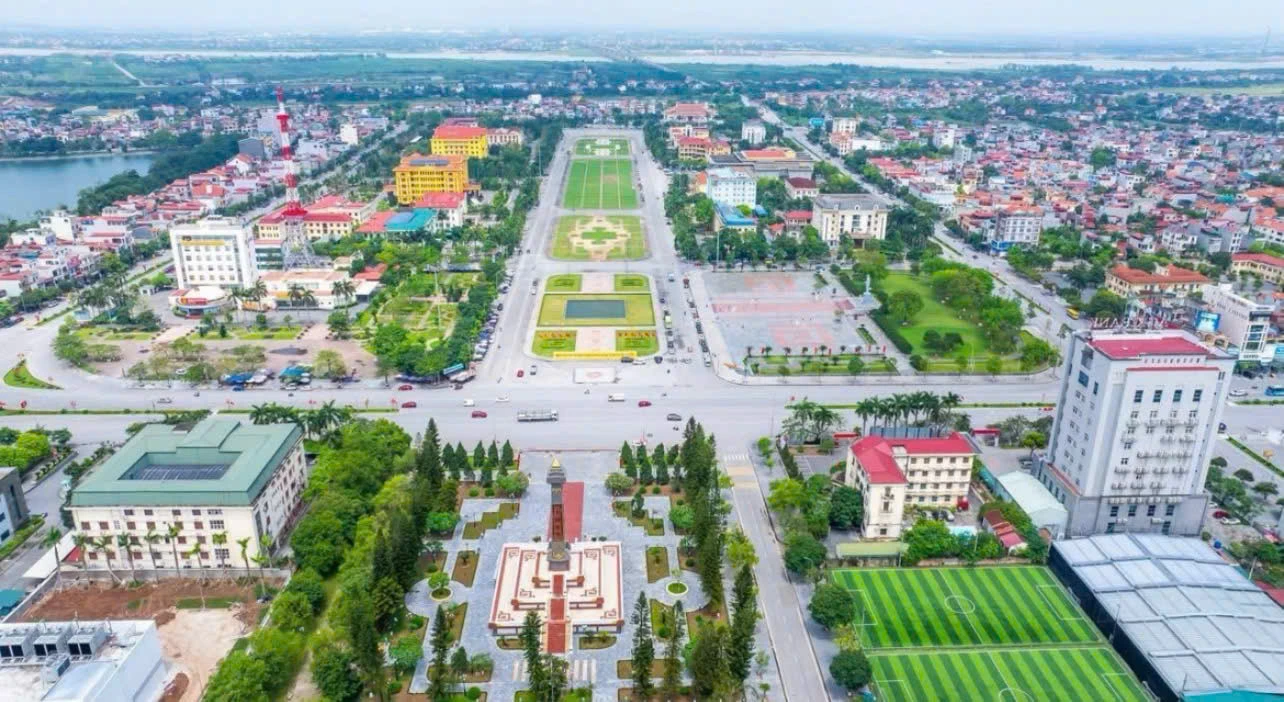 Một người dùng AI làm việc bằng 10 người: cơ hội cho công ty một người