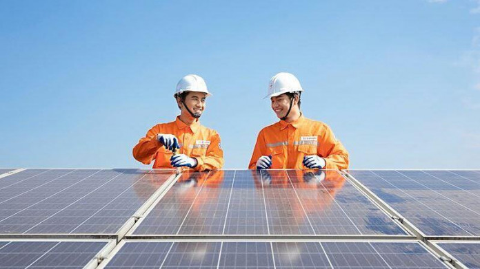 Hà Nội hỗ trợ tối đa 6 triệu đồng lắp điện mặt trời mái nhà