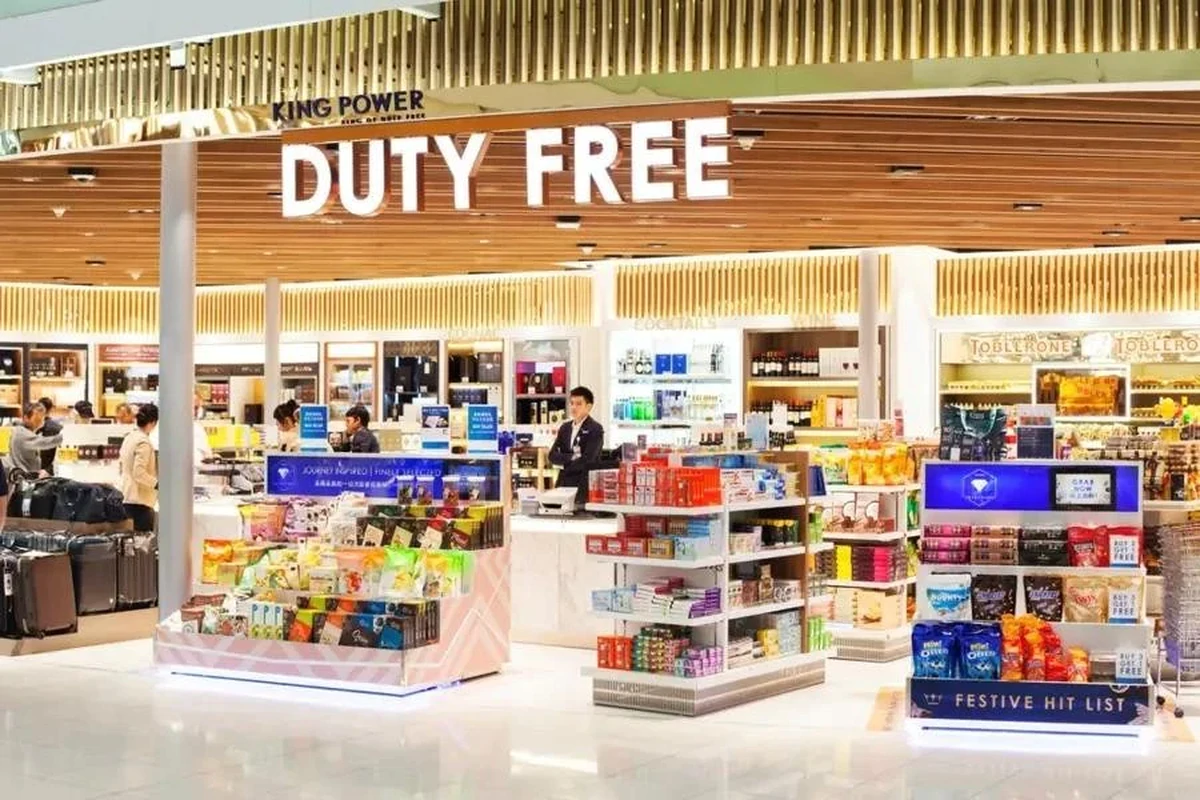 Mua sắm duty-free và khai báo hải quan khi về Việt Nam
