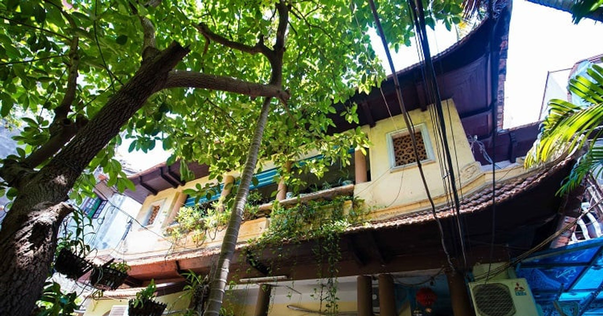 Bên trong hai biệt thự thiền tịnh và hiện đại của người nổi tiếng