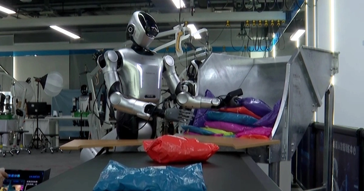 Robot và AI đe dọa hàng triệu việc làm: Ai sẽ bị thay thế trước?