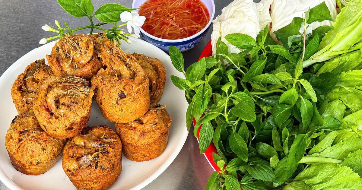 Từ dừa sáp Mekong đến bánh cong Cần Thơ: Di sản gặp sáng tạo trên vỉa hè