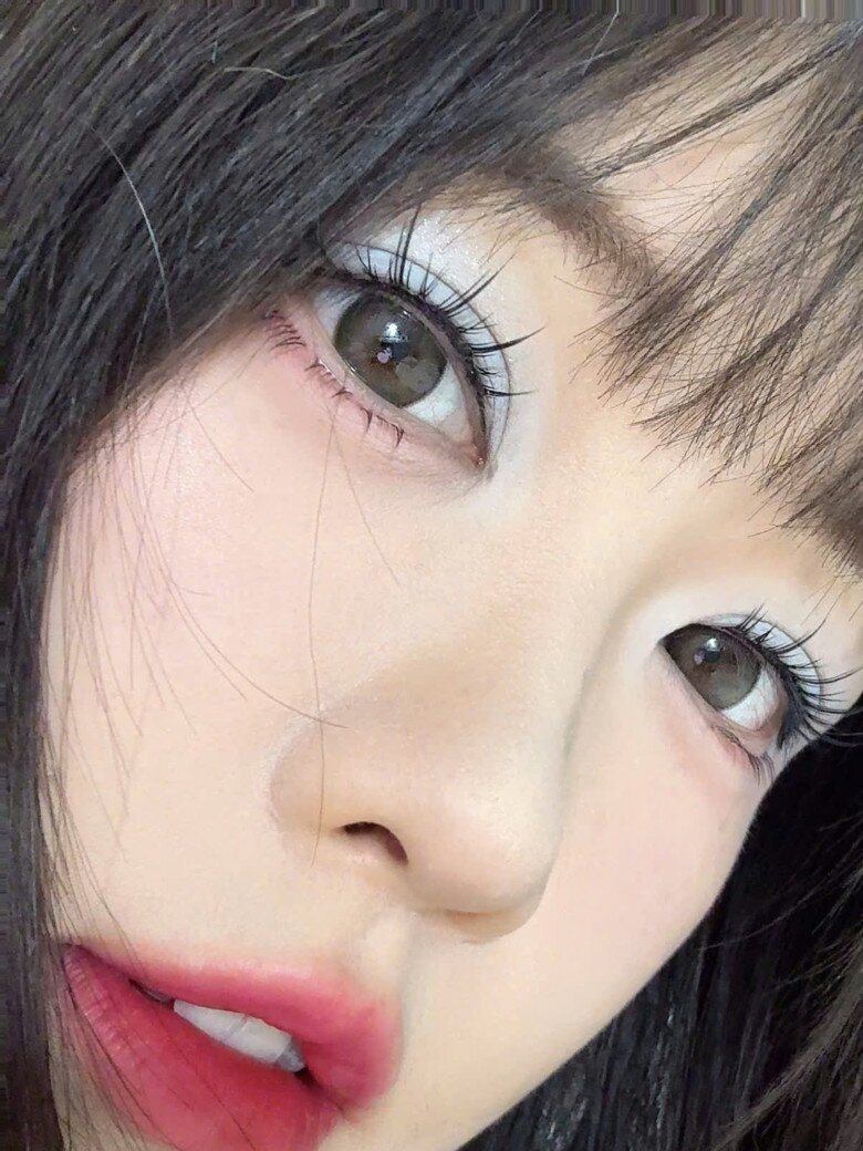Từ tối giản đến cá tính: cuộc “đổi vai” của makeup