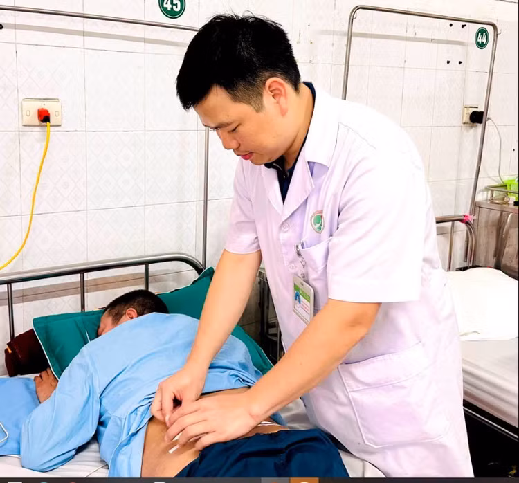 Tư thế ngủ đúng cách để giảm đau lưng và bảo vệ cột sống