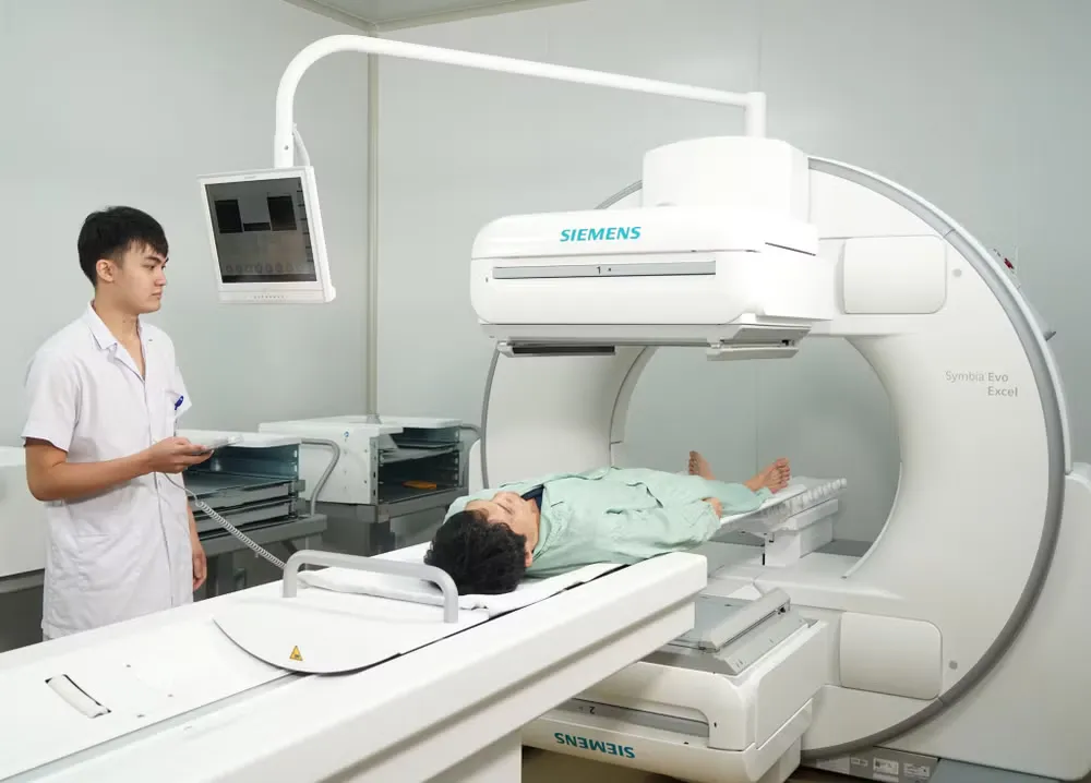 Tại sao tỷ lệ tử vong ung thư ở Việt Nam cao gấp đôi?