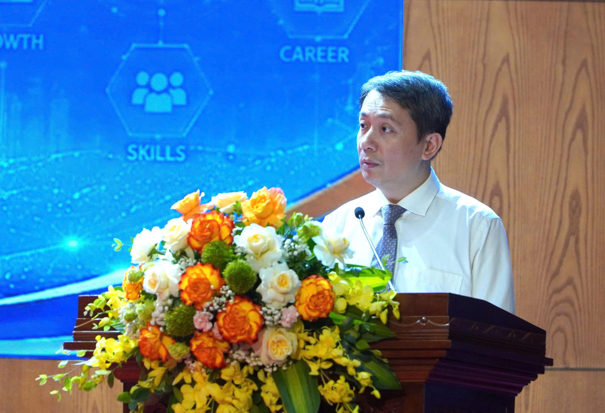 Hà Nội đặt cược vào hai đại học top 150 châu Á