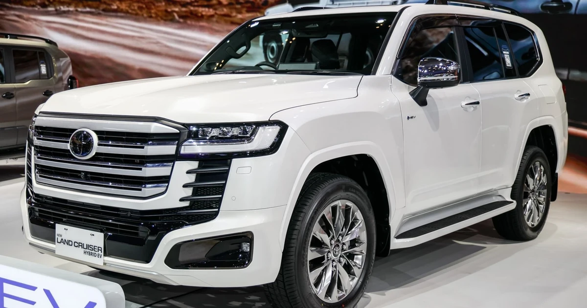 Loạt xe mới tháng 9: khi hybrid và xe điện cùng tăng tốc