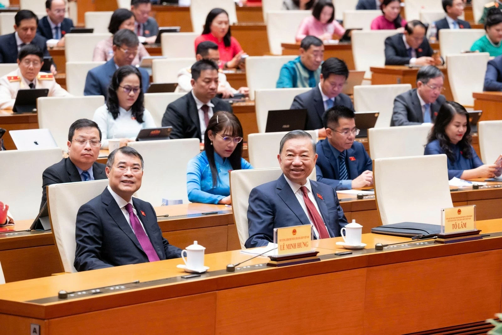 Cắt giảm thủ tục, chuyển sang hậu kiểm: Cú hích pháp lý cho doanh nghiệp