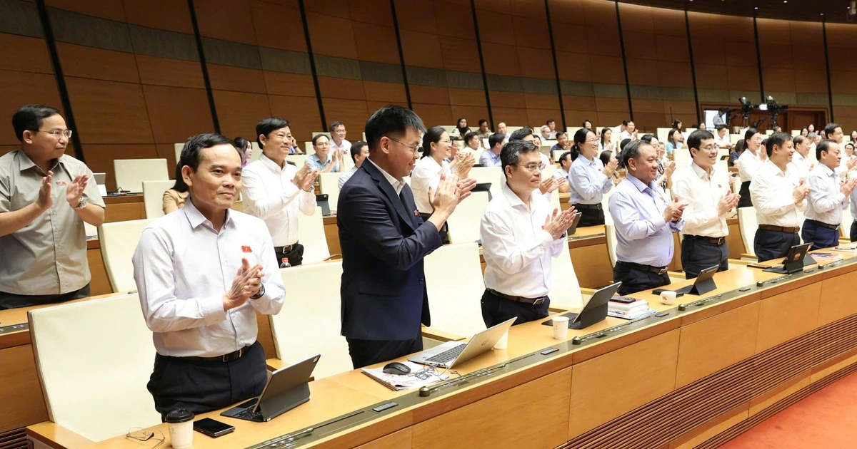 Luật Phát triển đô thị: Cú chuyển quyền để các siêu đô thị tự chủ bứt phá