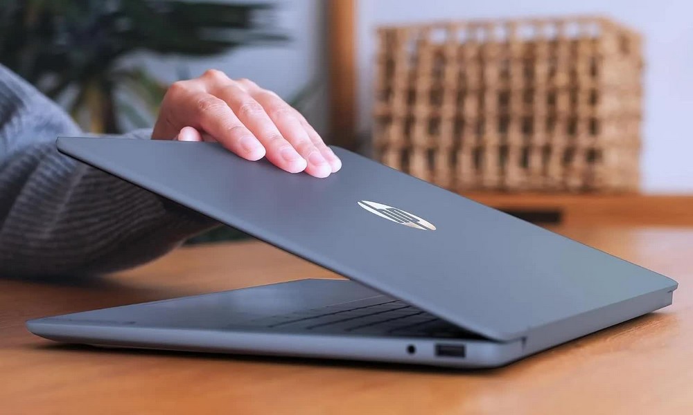 HP OmniBook 3 và Dell XPS: Đối thủ Windows nào đáng cân nhắc hơn MacBook Neo?