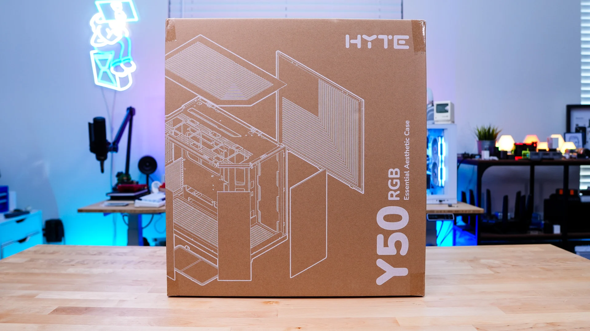 Vỏ case Micro-ATX giá rẻ: nên chọn Cooler Master Q300L v3, Geometric Future Model 3 hay HYTE Y50?