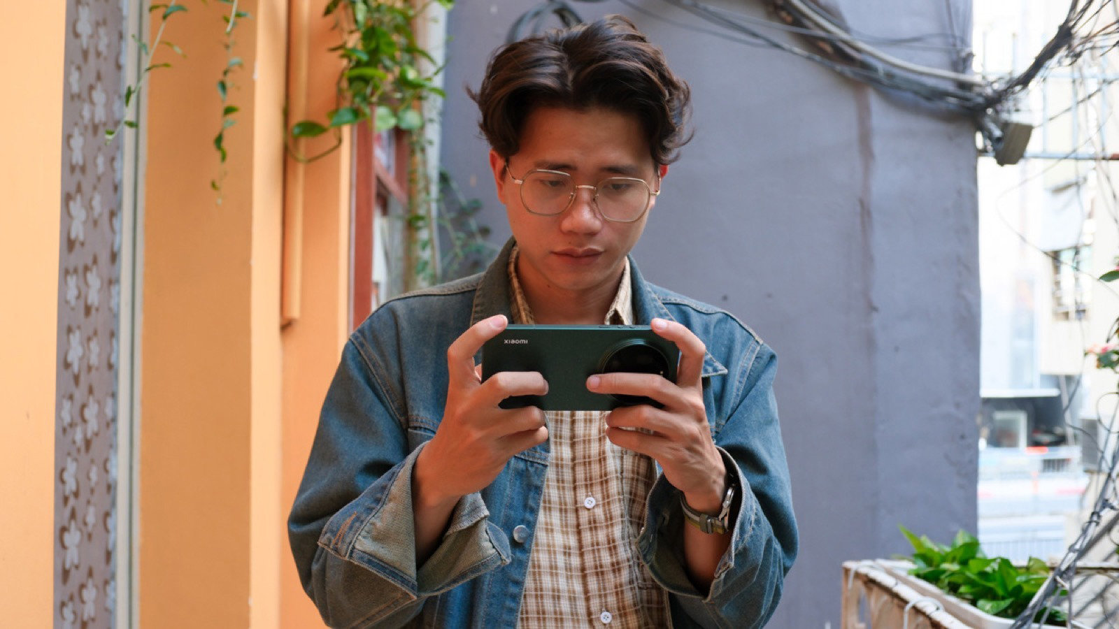 Xiaomi 17 Ultra vs flagship gaming phones: chọn máy nào để cày game nặng?