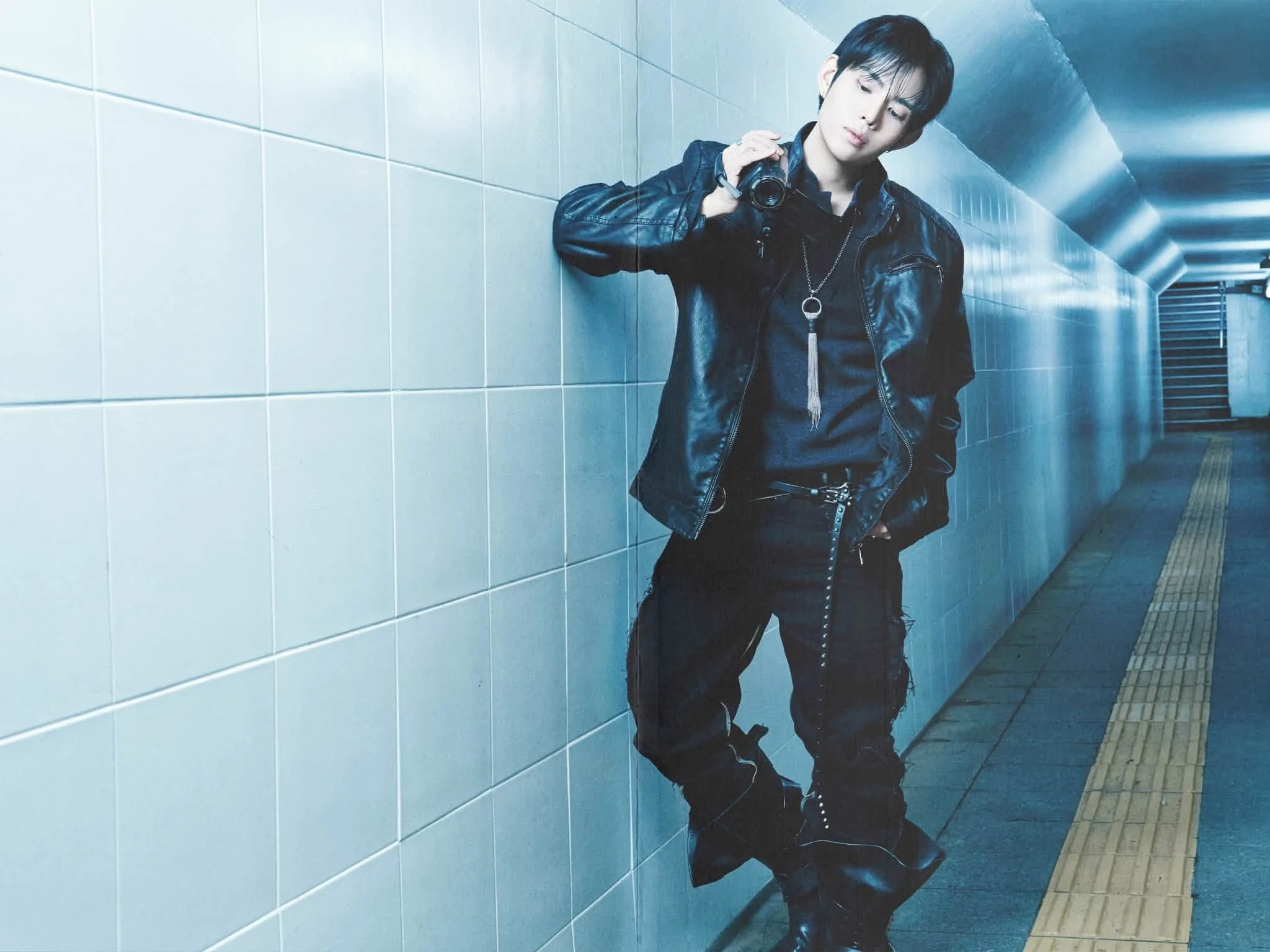 DILLAN và EP 'EXCLUSIVE': bước ngoặt Y2K pop-R&B sau Tinh Hà Say Hi