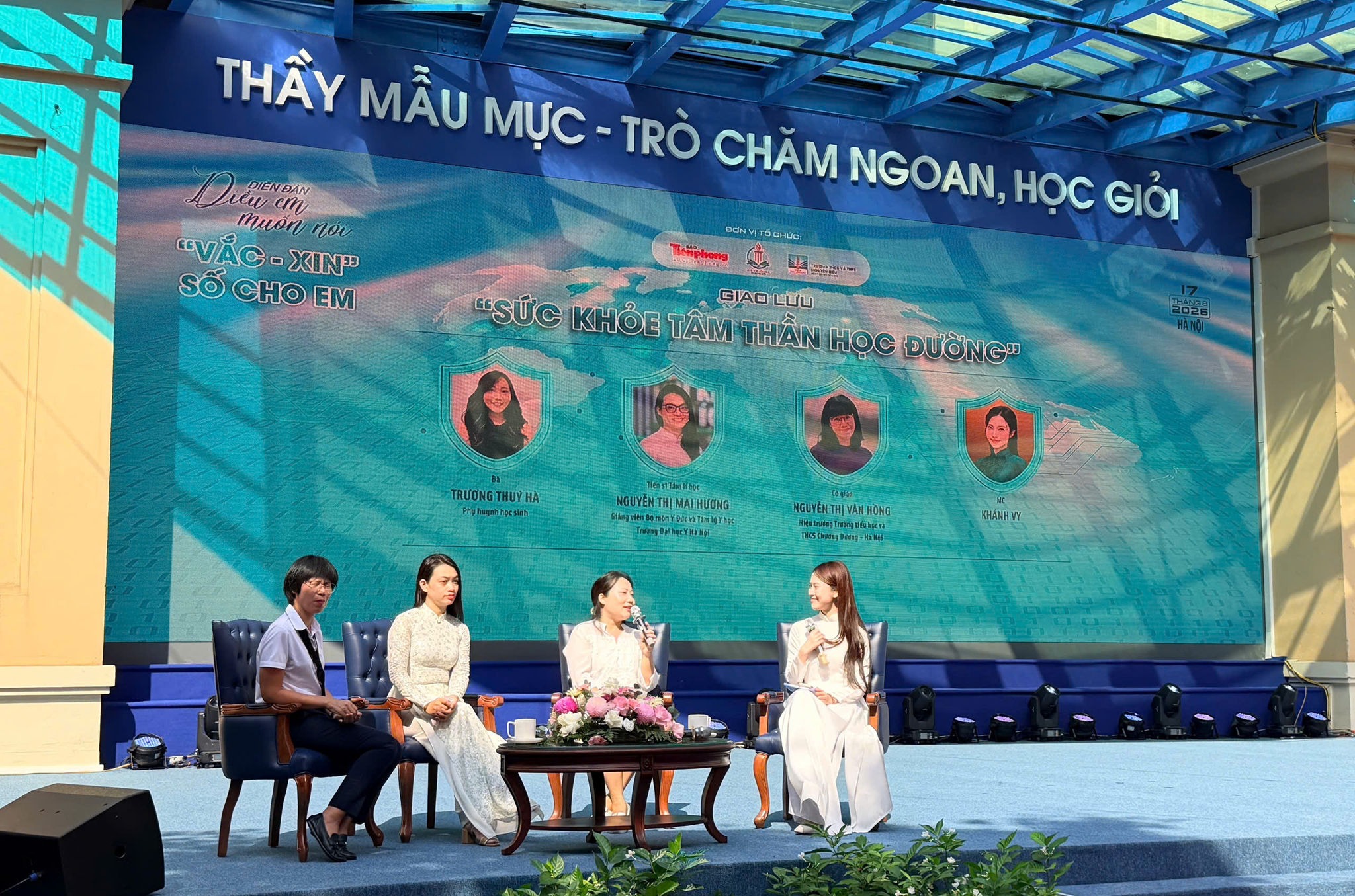 “Vắc-xin số cho em”: Khi học sinh tự học cách bảo vệ mình trên mạng