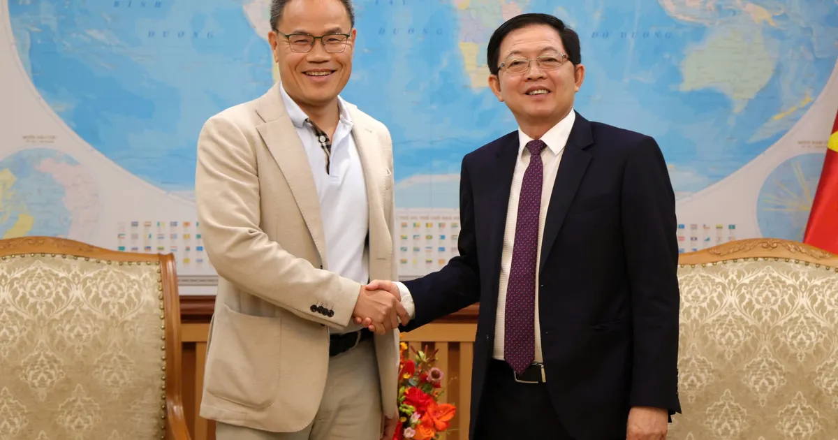 Giáo sư Nguyễn Văn Tâm và chiến lược trí tuệ nhân tạo đặt con người làm trung tâm