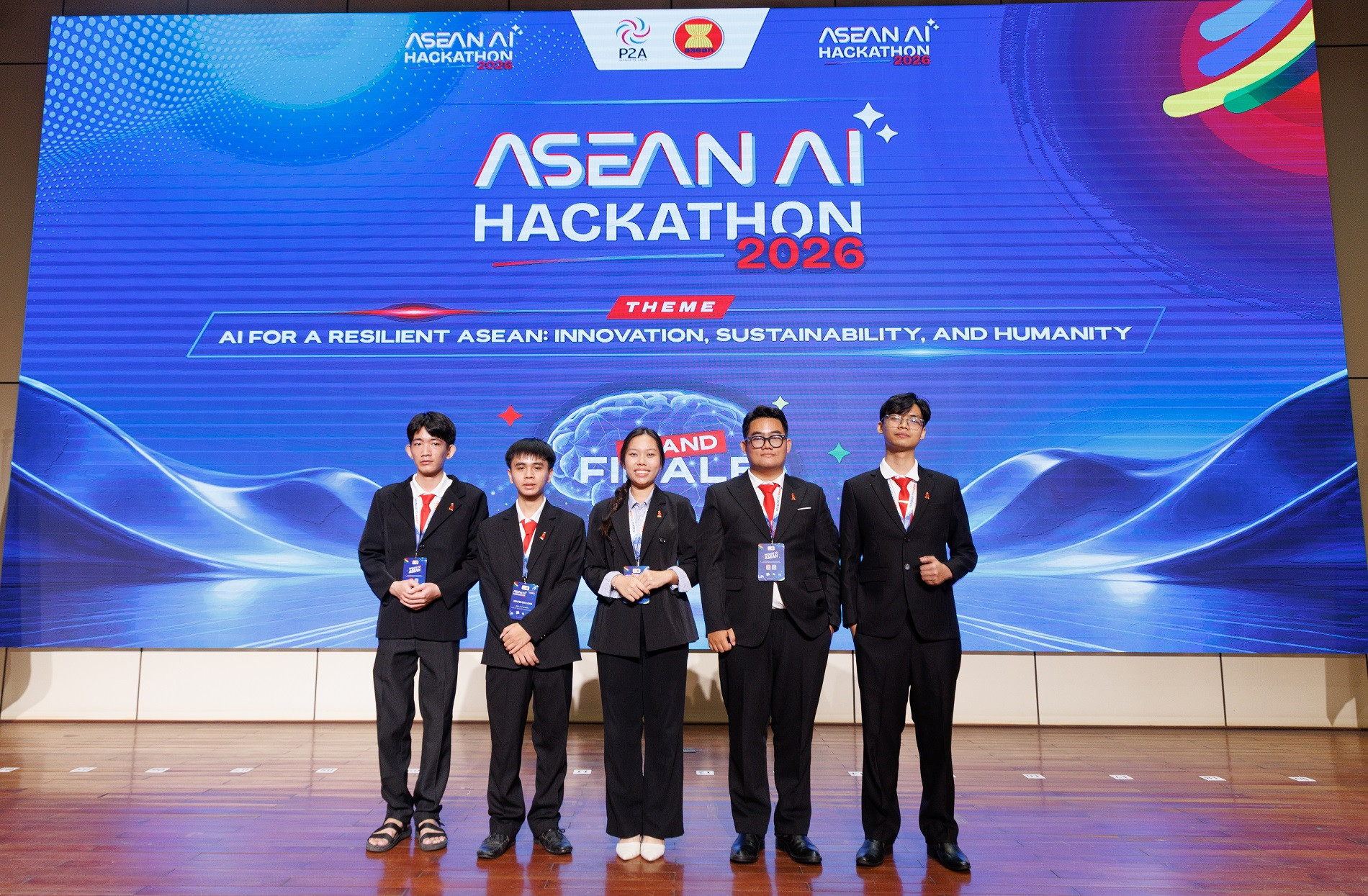 Từ sân chơi hackathon đến giải pháp AI doanh nghiệp
