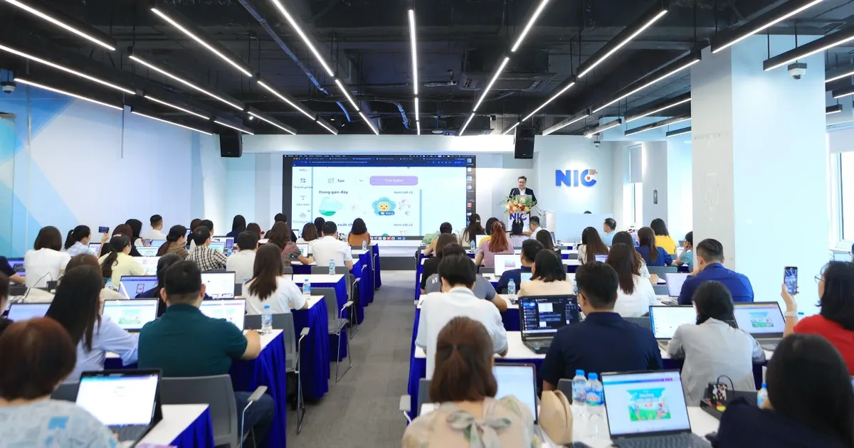 Canva và AI: cú hích cho lớp học trực quan tại Việt Nam