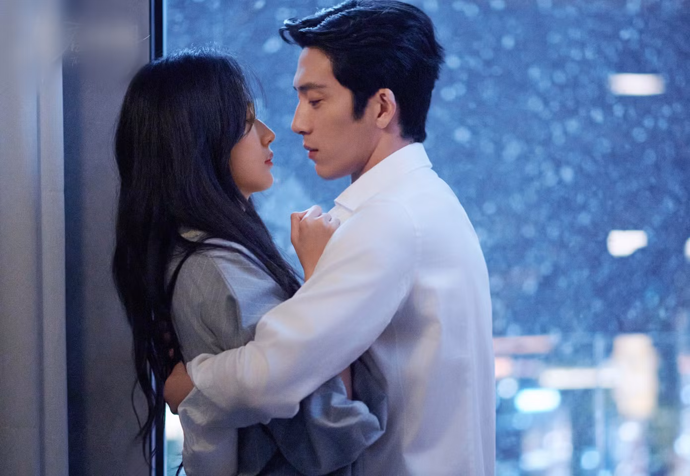 Điều Phối Viên Cảnh Nóng: Bước Chuyển Mới Của Phim Hoa Ngữ