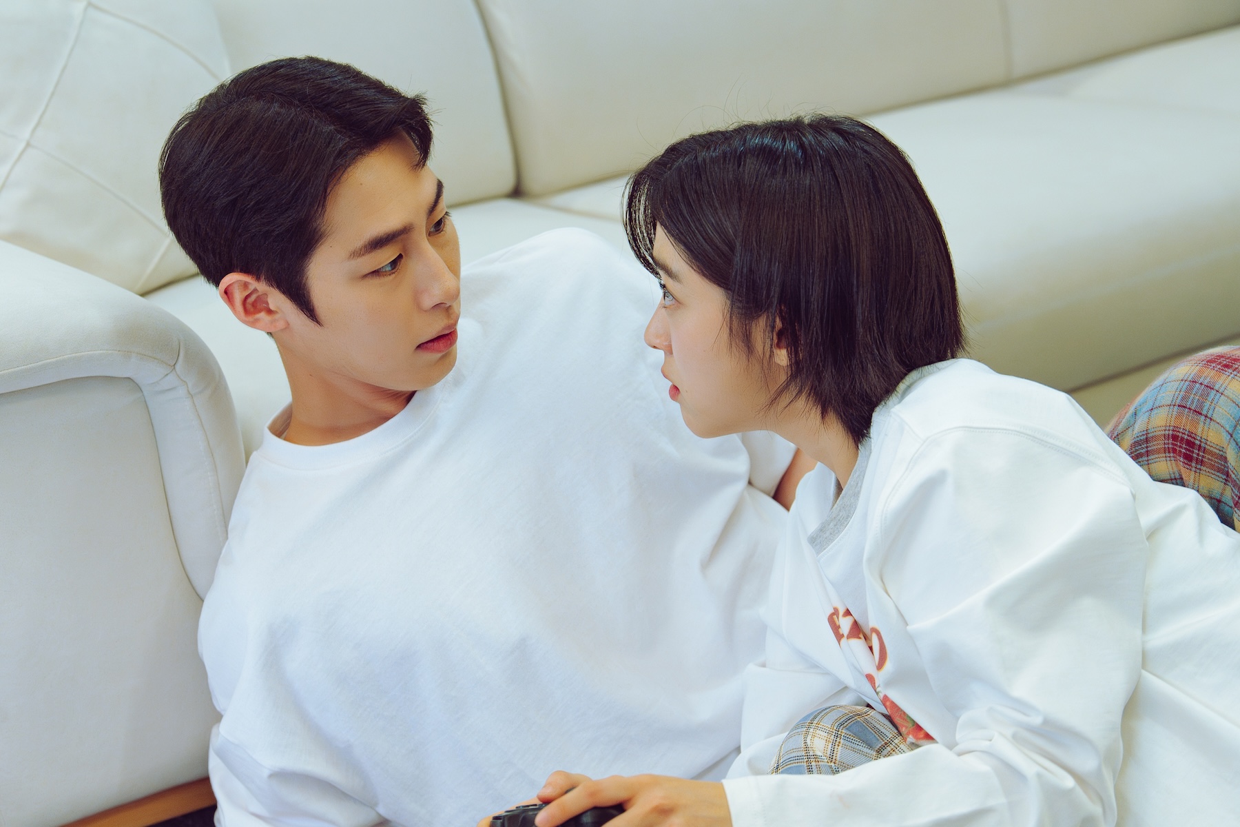 Tái Ngộ Tình Yêu Trong Phim Hàn: 7 K-Drama Nên Xem